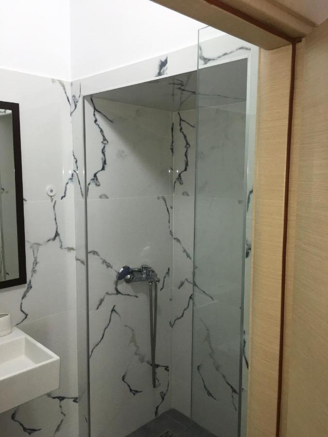 Lr Apartments Σαράντα Εξωτερικό φωτογραφία