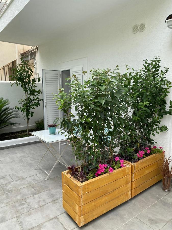Lr Apartments Σαράντα Εξωτερικό φωτογραφία